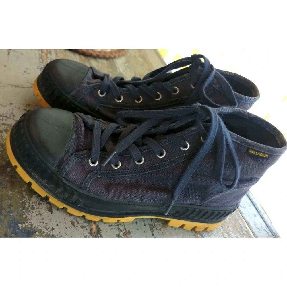 Palladium‎ Navy Blue Round Toe Lace-Up Chukka Boots Size Mens 8 Women's 9.5